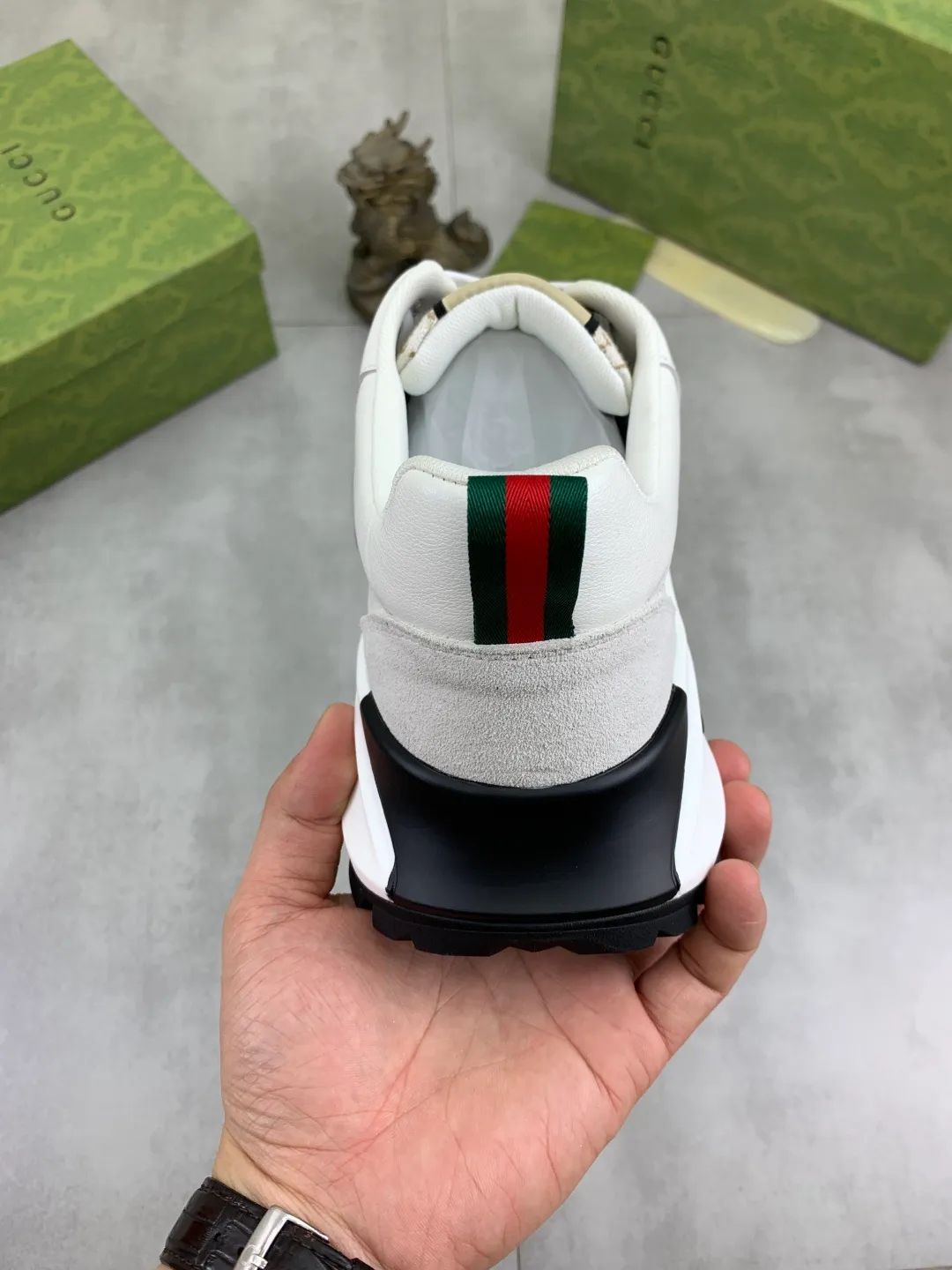 Men's shoes 💰P440💰[New model] (GUCCI) official website's latest 🎁🎁casual and fashionable men's shoes👟, hot style💥 style is simple and elegant, exclusive for trendy men. Unique official website's latest brand double G element 👑Gucci original style Decoration, fashionable and generous, made of original frosted calfskin ✅ fully imported first-layer pigskin lining, the official website specifies wear-resistant, lightweight original rubber casual outsole, classic model taken in real life 🎬38-44 (customized for 45) 4️⃣ colors available